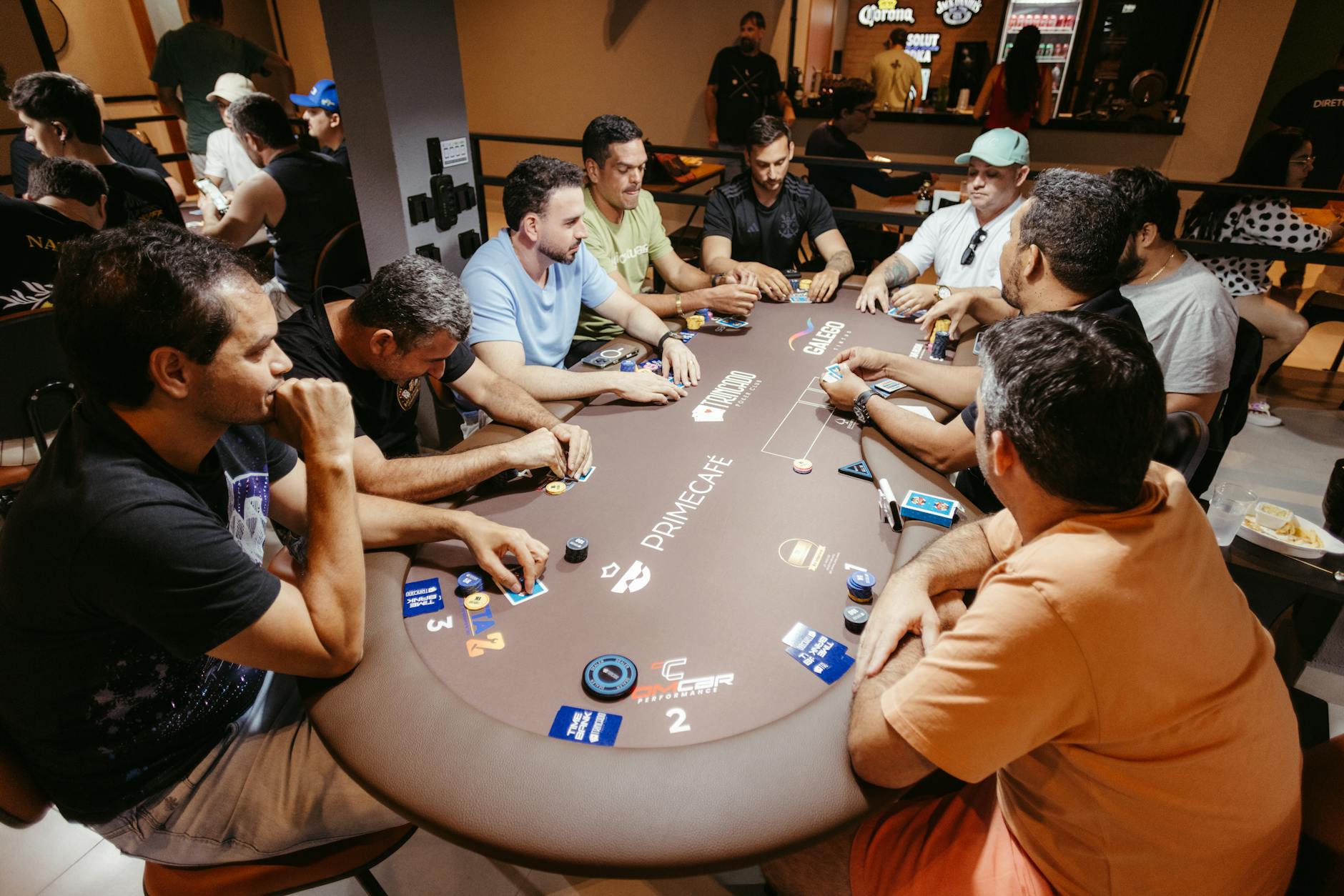 Chơi poker online an toàn bắt đầu từ việc hiểu đúng về bảo mật và gian lận.